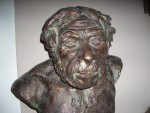 Неандерталец из грота Ля Шапель-о-Сен,  реконструкция М.М.Герасимова